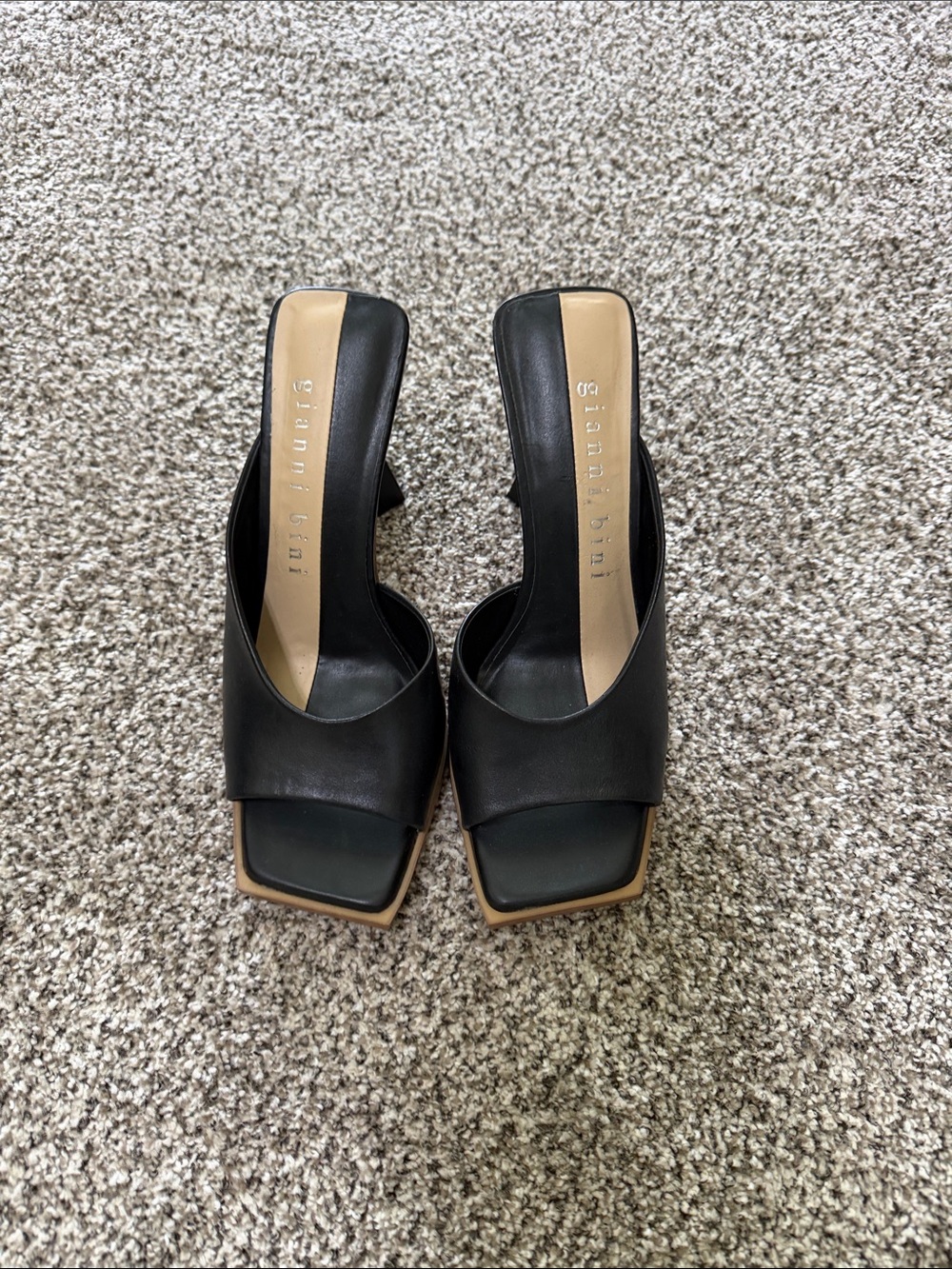 Gianni Bini black leather mule sandals geometric heel open square toe.Size 8.5 M